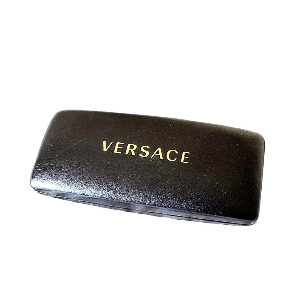 Versace - Picture 2 of 3